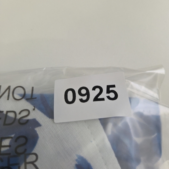 Panama Jack Tropical Cropped Front Tie Button Down Top Size Small - Picture 6 of 6